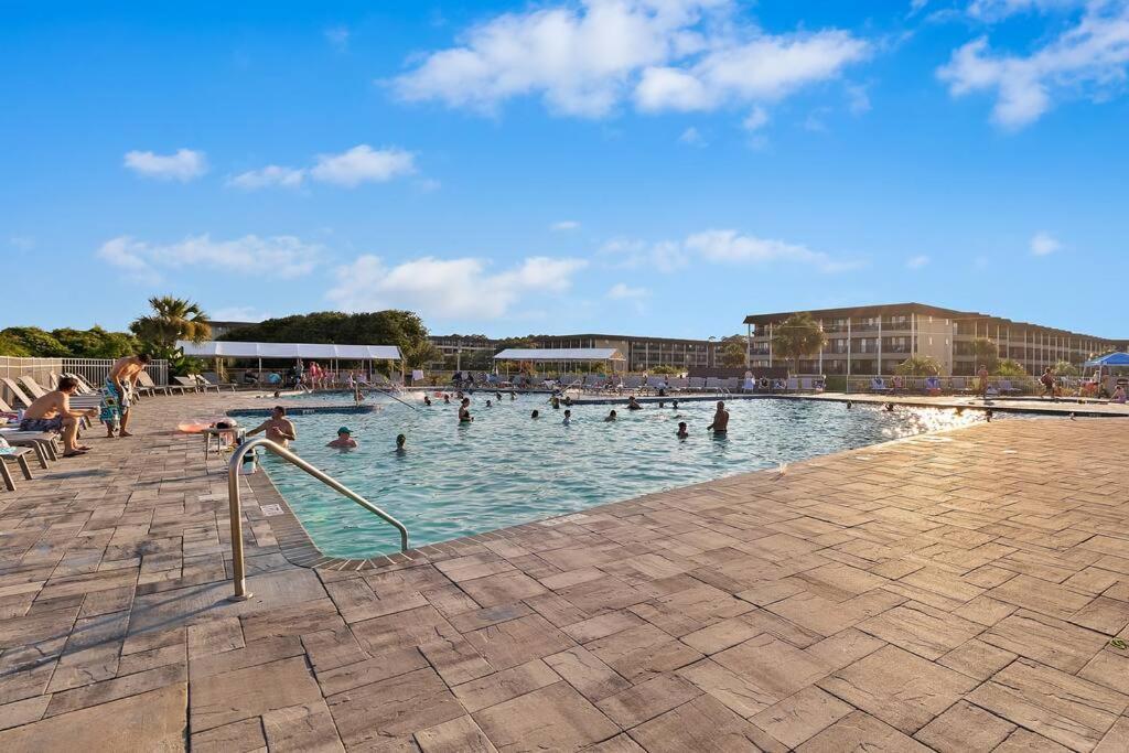 Beach Lover'S Paradise. On The Beach. Sleeps 8. Hilton Head Island Exterior foto